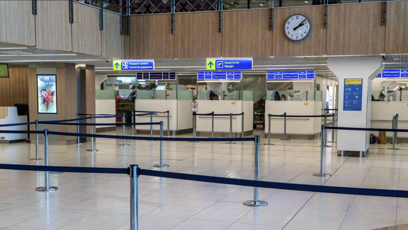 Soția unui oficial din conducerea GOTR, oprită pe Aeroportul Chișinău