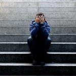 Sondaj: Unul din șapte adolescenți se confruntă cu o afecțiune mintală: Suicidul, printre principalele cauze de deces