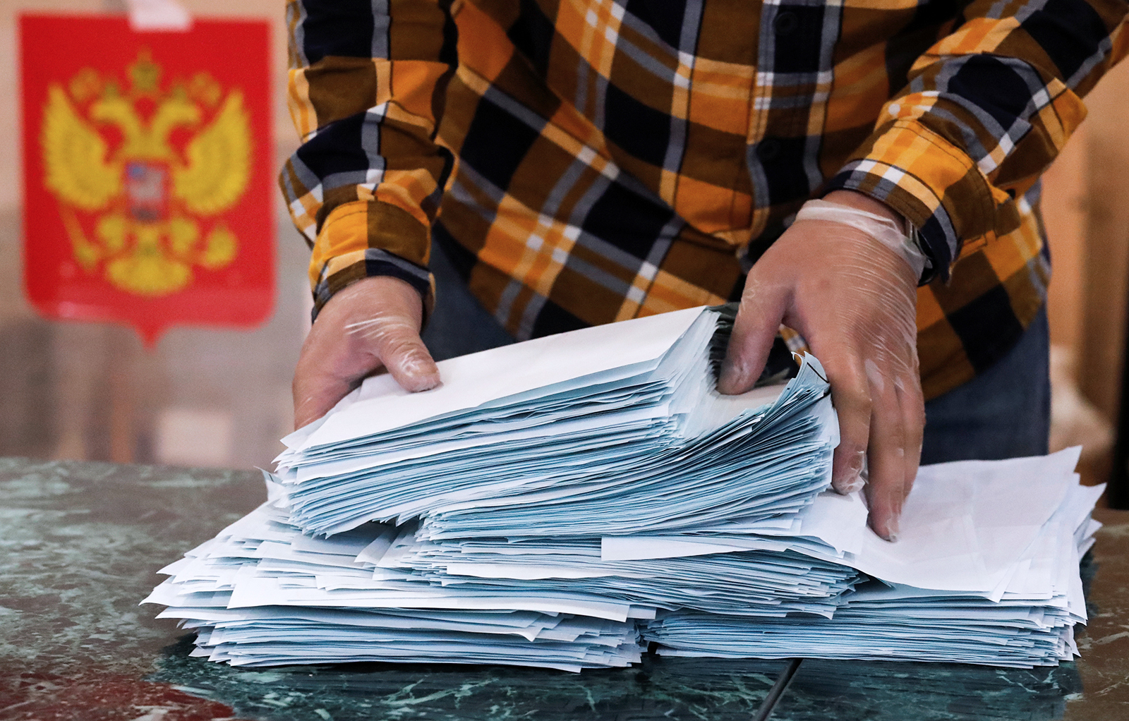 Rezultatele finale ale alegerilor din Rusia: Partidul lui Putin își păstrează majoritatea constituțională