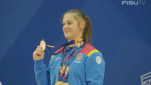 Aur pentru Moldova la Doha! Alexandrina Ciubotaru a devenit campioană mondială universitară la haltere