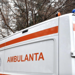 Două persoane, salvate de pompieri după ce s-au intoxicat într-un beci din România