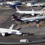 Europa importă kerosen din Nigeria și Coreea de Sud, însă nu e suficient. Criza va lovi aviația până la finalul anului
