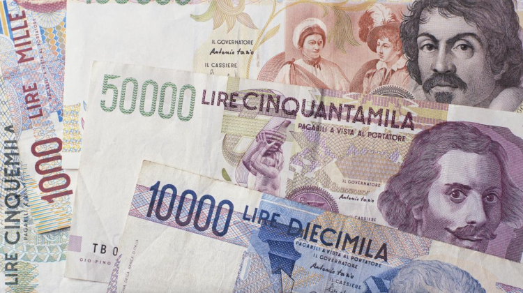 Un italian a găsit 2 miliarde de lire ascunse de unchiul său. Banca i-a refuzat schimbul în euro