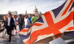 O schimbare importantă pentru muncitorii străini din Marea Britanie: Ce reguli noi intră în vigoare
