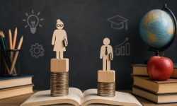 Profesorii nu mai sunt obligați să-și reconfirme periodic gradele didactice. Ce s-a schimbat din 1 septembrie