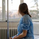 Unul din opt cazuri noi de cancer este legat de infecții: Ce arată noul studiu al OMS