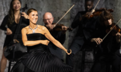 „Am promis”. Celine Dion a revenit pe scenă după o pauză de șase ani