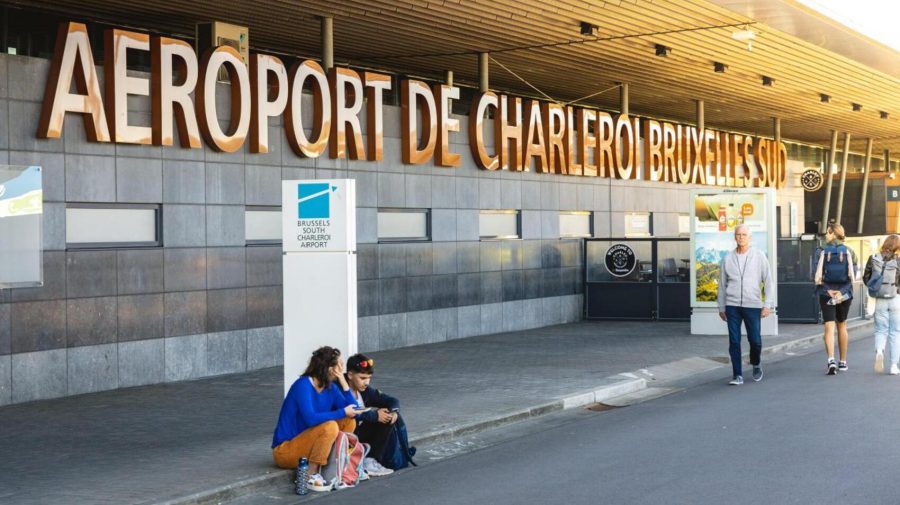 Greva controlorilor de trafic aerian perturbă zborurile la Charleroi: Protestul ar putea continua până în octombrie
