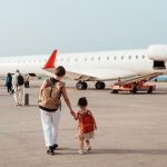 Șeful Ryanair avertizează că în 2027 companiile aeriene „tradiționale” vor scumpi biletele de avion și cu 20%