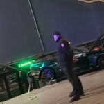 VIDEO Un Ford Mustang a intrat într-un centru comercial din Capitală