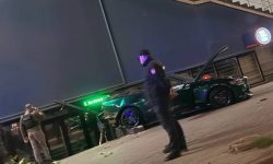 VIDEO Un Ford Mustang a intrat într-un centru comercial din Capitală