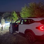 Vânătoare ilegală la Horodiște? Polițiștii au oprit un Mercedes cu trei bărbați și au găsit o armă