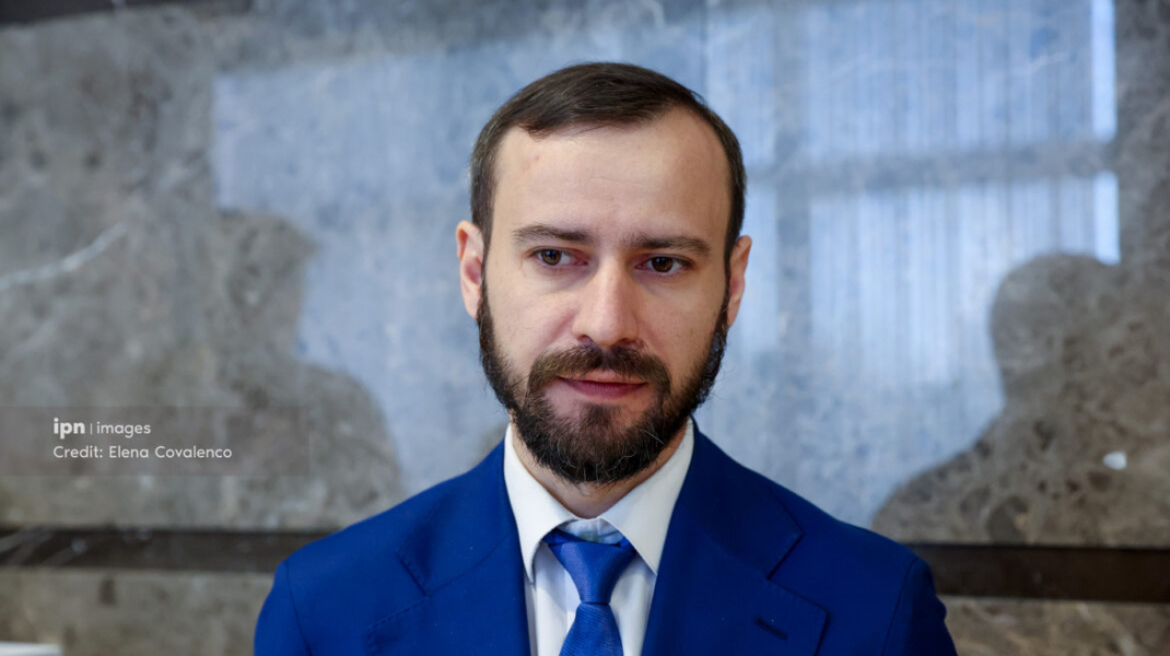 Dinu Plîngău cere sesizarea CNA după disputa cu reprezentanta APP