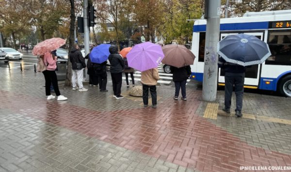 Meteorologii din România și Ucraina anunță că se apropie un ciclon rece. Ce se va întâmpla în Moldova