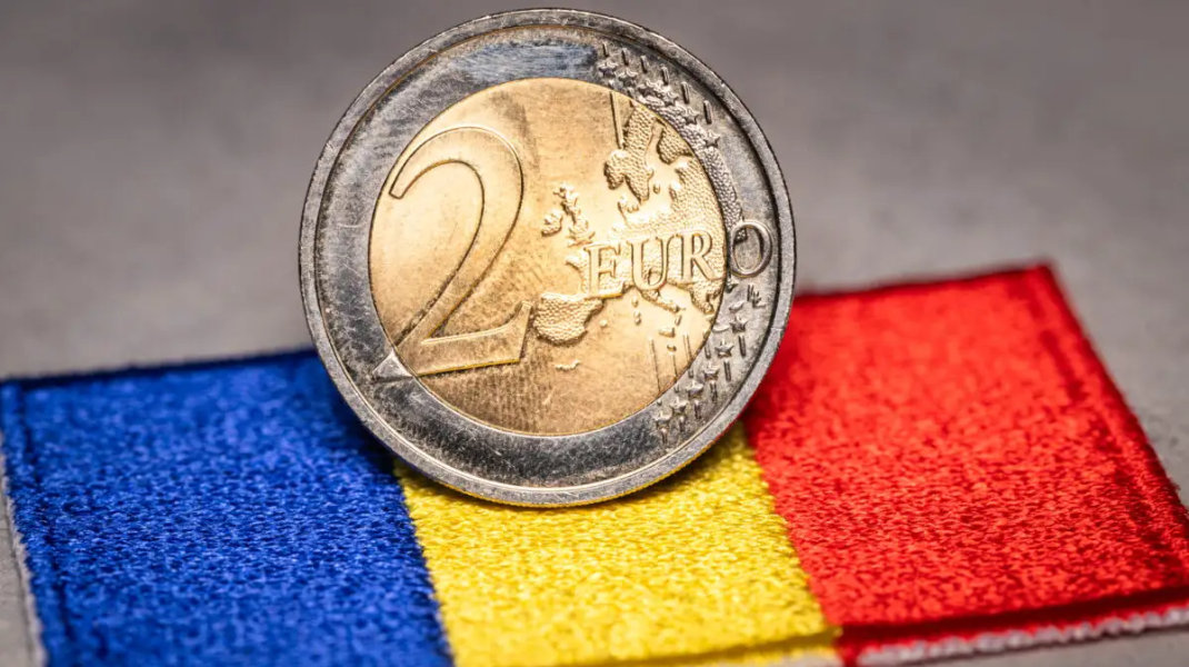Când ar putea adera România la euro? Declarația ministrului interimar al Finanțelor