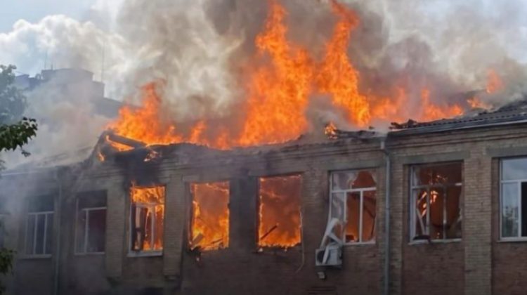 O universitate din Kiev plină de studenți și profesori, lovită de drone