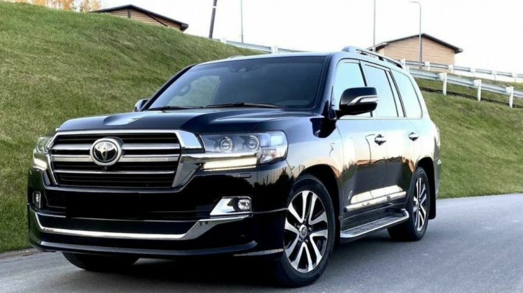 „Consumă 20 de litri la 100 de kilometri” – Vasile Tofan, despre Toyota Land Cruiser a unui deputat