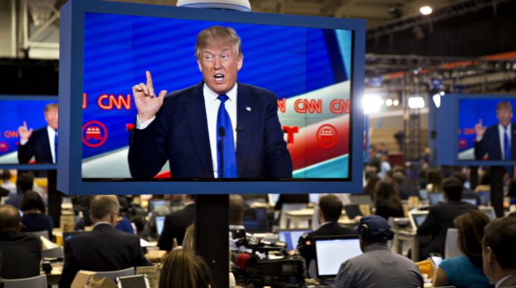 Trump își lansează propria televiziunea, după ce s-a certat cu presa