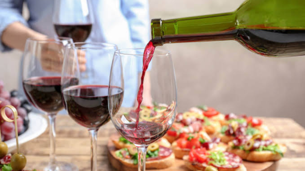 Consumul mondial de vin a scăzut în 2025