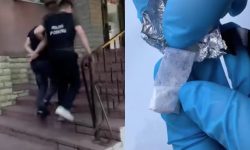 VIDEO Curier de droguri, încătușat în Chișinău. Riscă până la 5 ani de închisoare