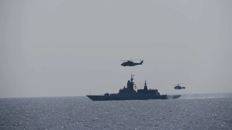 „Acțiuni imprudente”. O fregată rusească a tras focuri de avertizare spre un elicopter militar danez