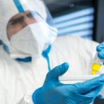 Alarmă în lumea AI: Anthropic a blocat cercetări suspecte privind armele biologice