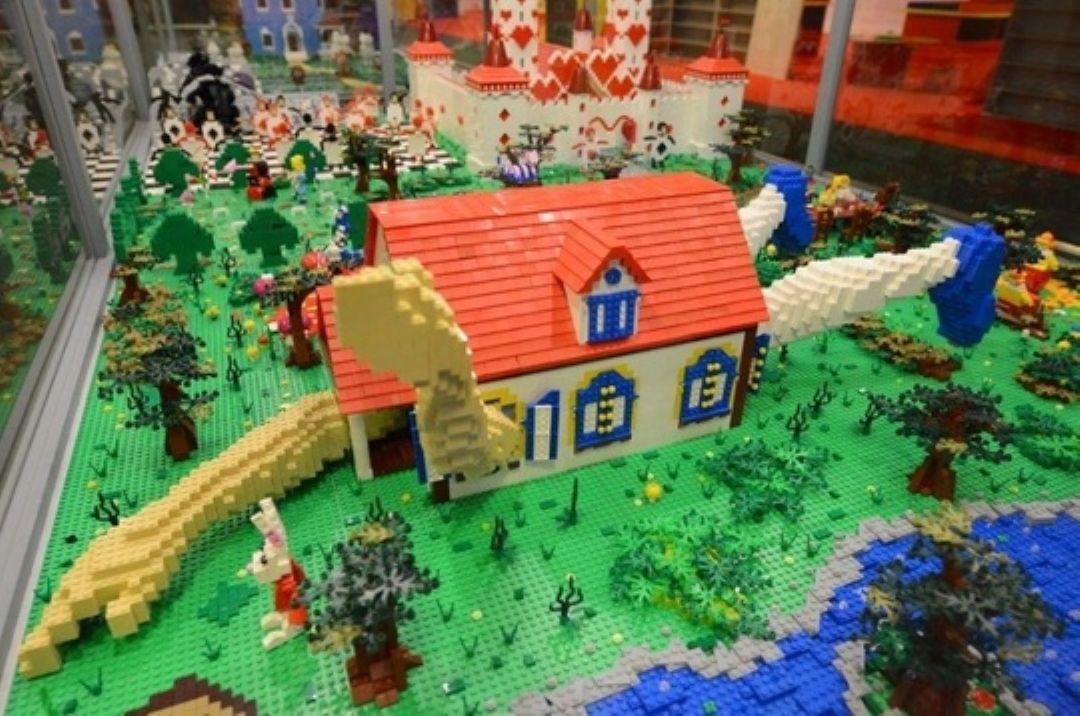 Cum arată cea mai mare expoziție de LEGO din Europa? Se poate vedea la Lisabona