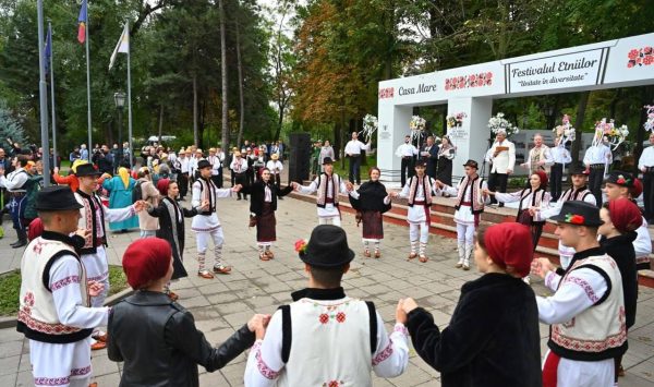 Duminică va avea loc Festivalul Etniilor. Traficul rutier va fi suspendat pe unele străzi din Chișinău