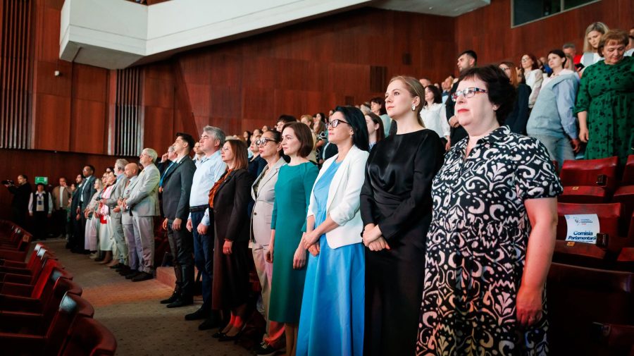 Profesioniștii din protecția socială s-au reunit la Chișinău: ce teme sunt abordate
