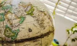 Harta lumii se schimbă după aproape 500 de ani. ONU a votat pentru renunțarea la proiecția Mercator