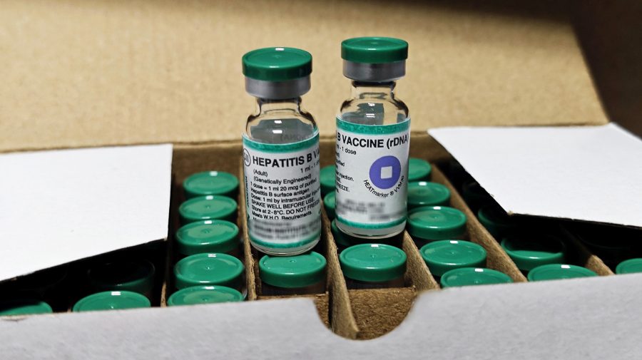 Peste 13 mii de doze de vaccin împotriva hepatitei B au ajuns în Moldova