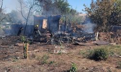 Incendiu pe un teren abandonat din Tiraspol. Flăcările au cuprins 1.000 de metri pătrați