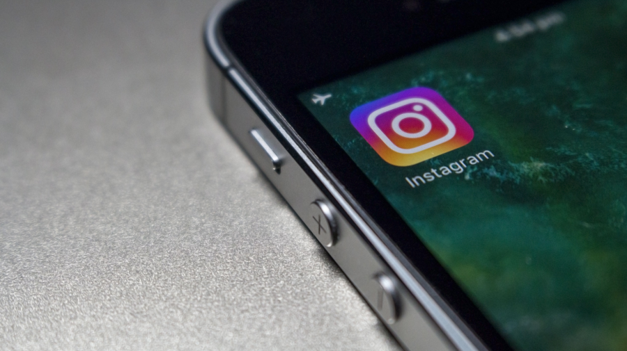 Instagram îți arată reclame care nu te interesează? Iată ce poți face