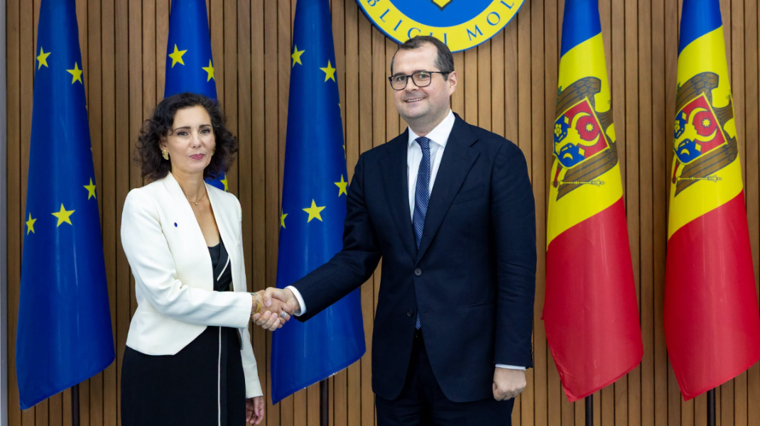 Premierul Tofan, în discuții cu Comisara europeană pentru crize. Combaterea discriminării, printre subiecte