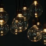 Iluminatul decorativ și publicitar va fi oprit: Autoritățile cer reducerea consumului de energie în orele de vârf