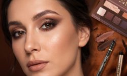 Machiajul „espresso glam”: paletele de farduri și nuanțele pământii care domină toamna aceasta