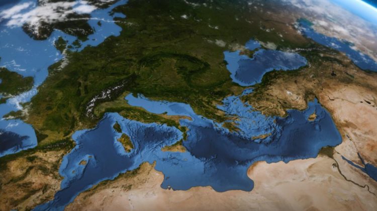 Marea Mediterană se încinge: Temperatura apei a urcat la aproape 29 grade Celsius