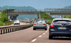 Italia a decis să elimine taxa auto pentru 14,5 milioane de autoturisme și motociclete