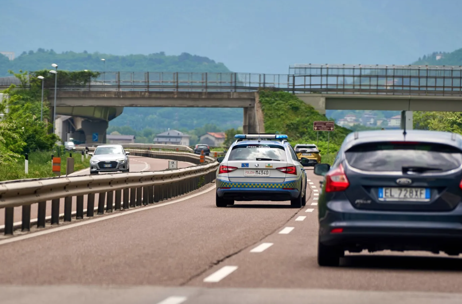 Italia a decis să elimine taxa auto pentru 14,5 milioane de autoturisme și motociclete