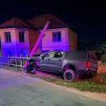 Militarul beat care a intrat cu mașina Armatei Naționale într-un stâlp, suspendat pe durata anchetei