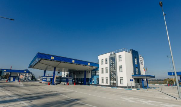 Probleme la Punctul de Trecere a Frontierei Palanca. Activitatea este temporar sistată din cauza unei avarii