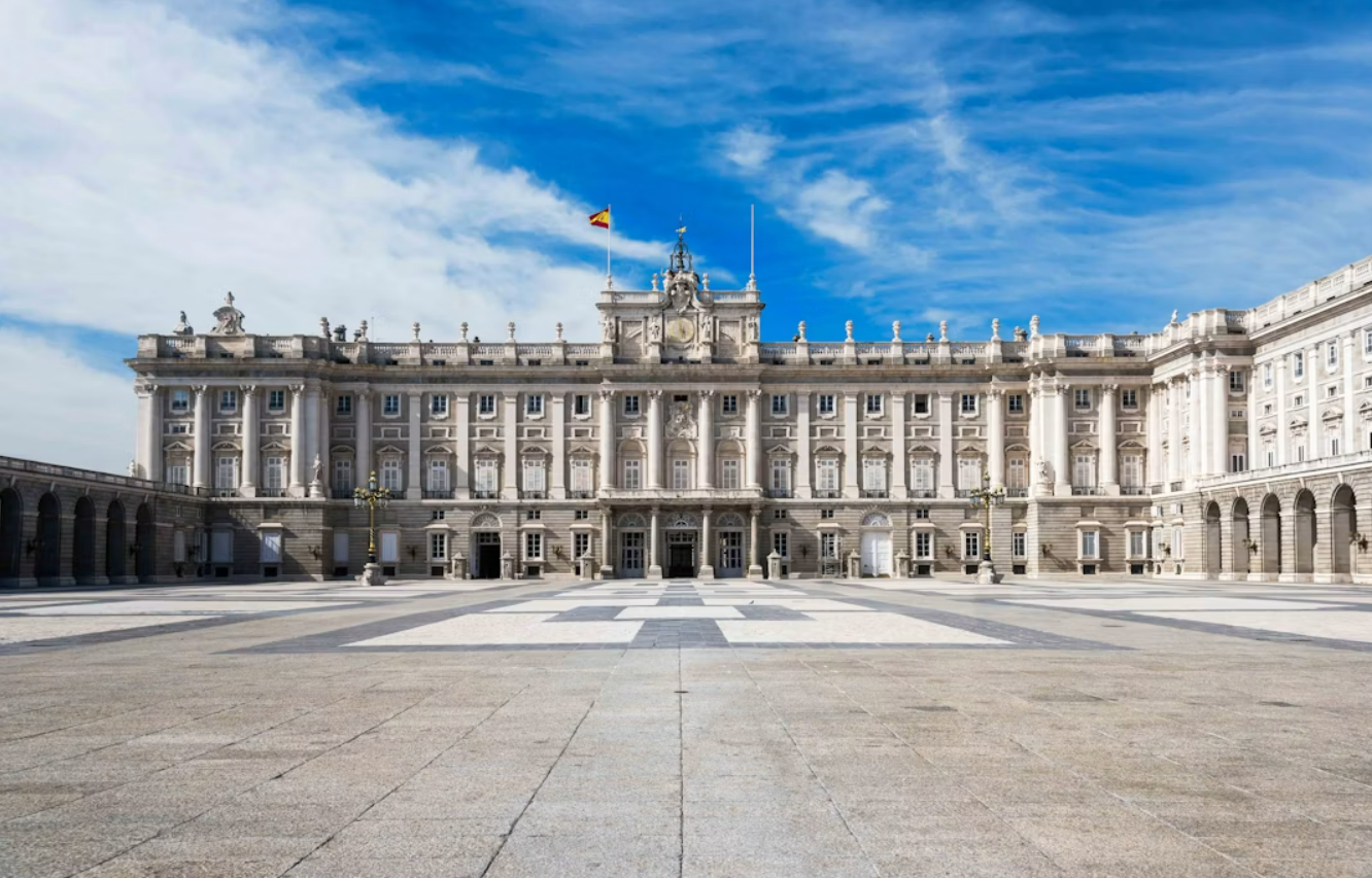 24 de palate din Madrid se deschid gratuit pentru vizitatori. Locurile se ocupă rapid