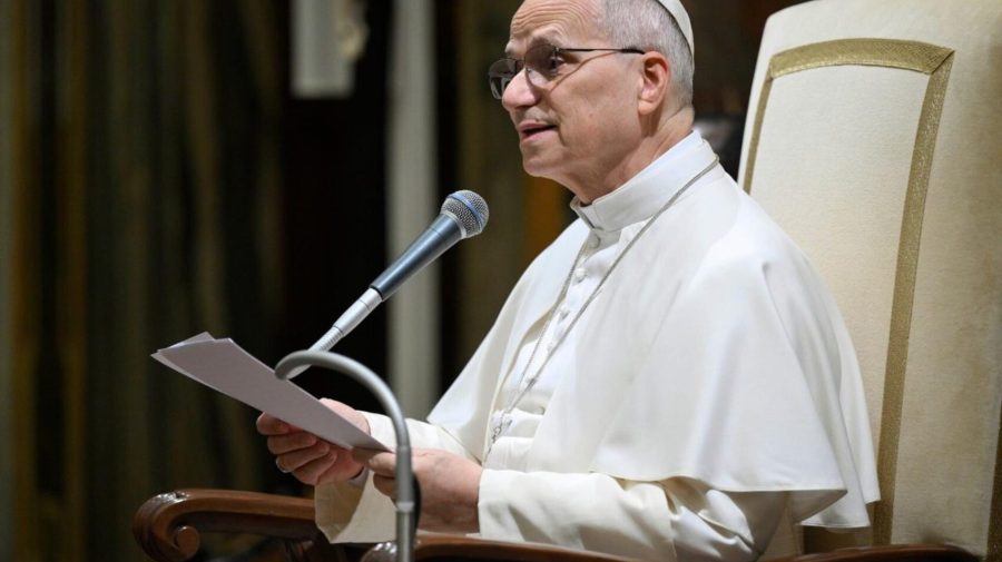 Vaticanul trage un nou semnal de alarmă privind inteligența artificială: Viitorul umanității este în joc