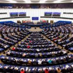 Parlamentul European a adoptat „Scutul pentru democrație”: Măsuri împotriva dezinformării și ingerințelor străine