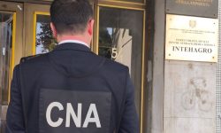 Percheziții CNA într-un dosar de corupție. Cinci persoane de la „InTehAgro” și școli auto, vizate