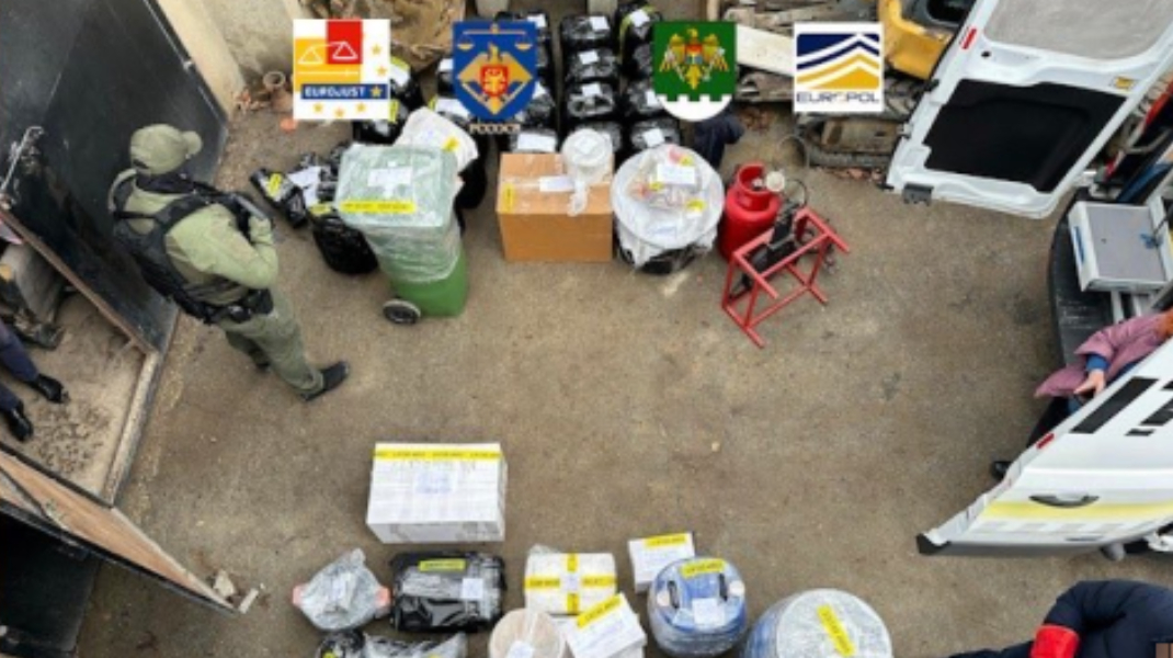 VIDEO Dosarul celor 5 kg de metamfetamină ridicate în Moldova: Primii învinuiți – trimiși în judecată