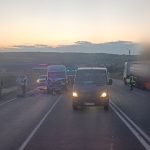 Microbuz de rută, implicat într-un accident la Peresecina. Ambulanța și pompierii, la fața locului