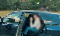VIDEO 5.000 de dolari de fiecare: Moldoveni, reținuți pentru organizarea trecerii ilegale a frontierei