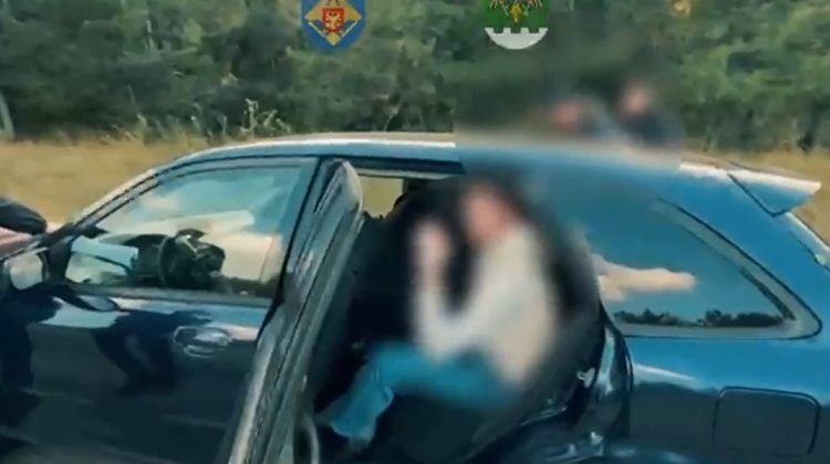 VIDEO 5.000 de dolari de fiecare: Moldoveni, reținuți pentru organizarea trecerii ilegale a frontierei