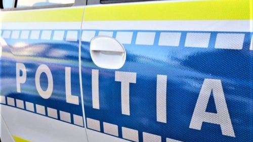 Moldovean căutat cu elicopterul în România, după ce a lăsat o mașină furată lângă o pădure și a dispărut